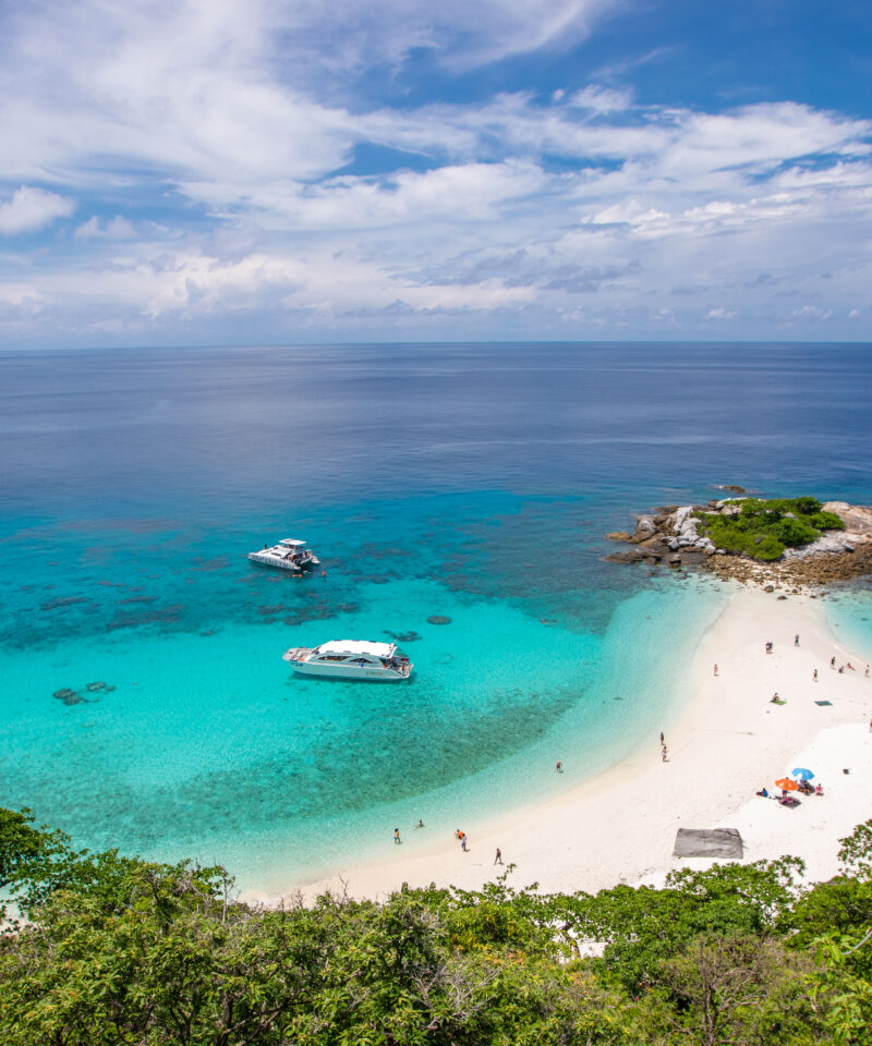 หาดโจรสลัด เกาะราชาน้อย