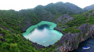 เกาะหัวใจมรกต ( Cocks Comb )