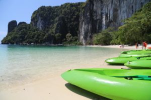 พายเรือคายัค เกาะห้อง