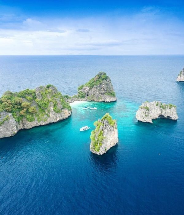 เกาะห้า เกาะรอก